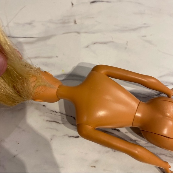 Vintage 1971 Malibu Barbie with outfit made in Japan - Picture 7 of 14